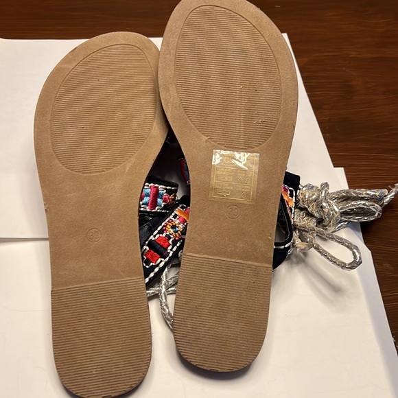 Gladiator Flat Sandals - Picture 6 of 7